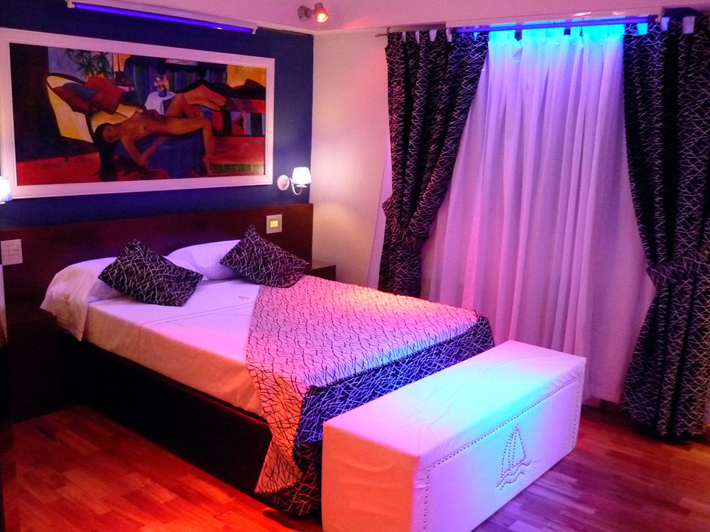 Suite (5)