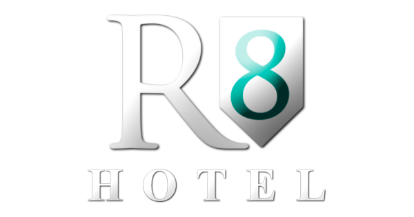 Logo de R8